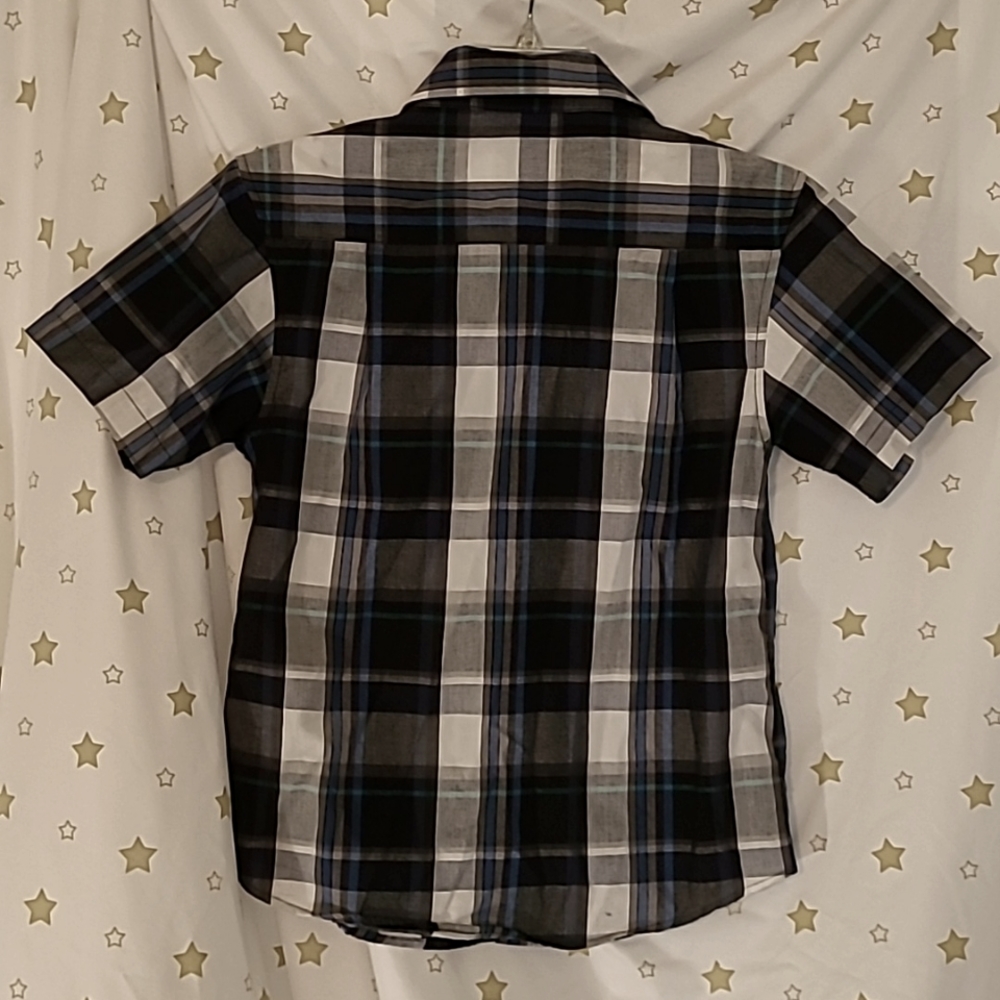 Button down shirt - Picture 2 of 2